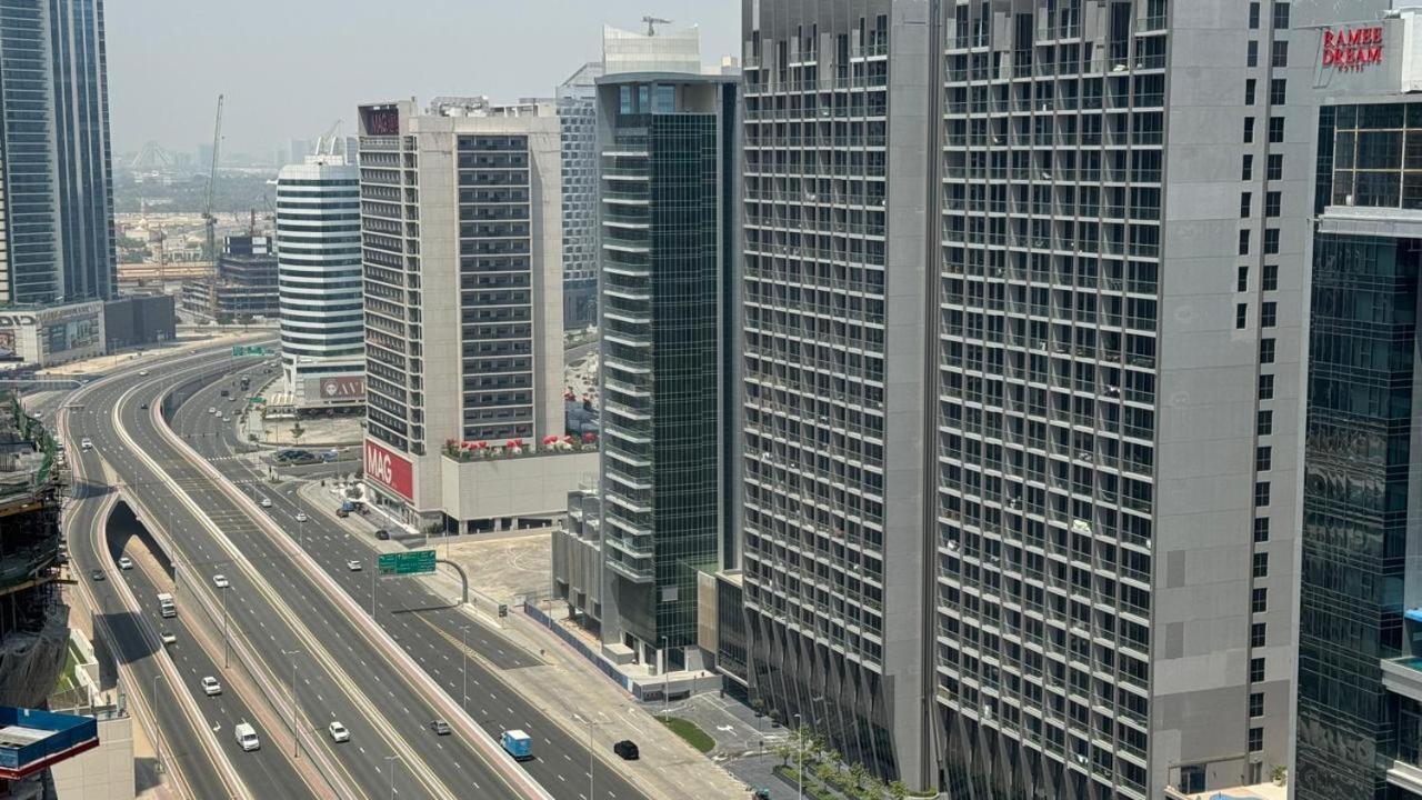 Magnificent - Damac Distinction Downtown Apartment Dubai Ngoại thất bức ảnh